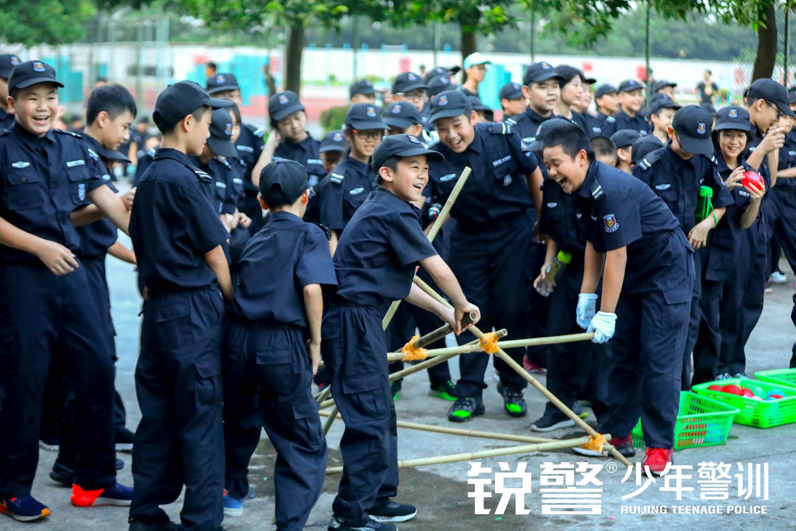 锐警夏令营：国际ISO双认证，高规格高标准，让每一个孩子更安全